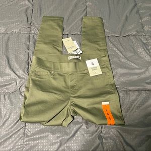 Denim company push up jegging green size 4 nwt